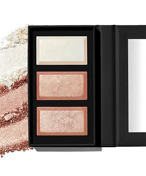 By BEAUTY BAY Highlighter Trio Palette