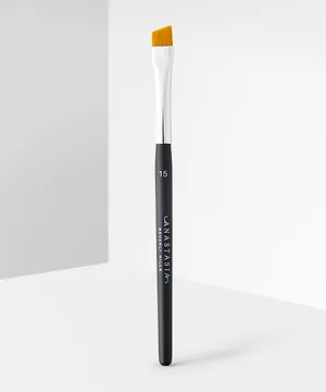 Anastasia Beverly Hills 15 Angled Cut Brow Brush