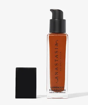 null Luminous Foundation