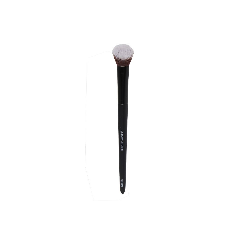 Brushworks No. 25 Brightening Concealer Brush