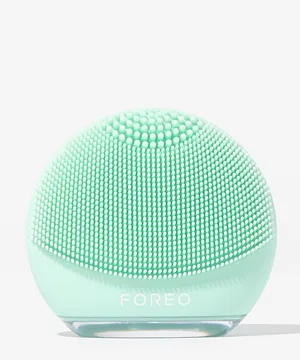 Foreo LUNA™ 4 Go Facial Cleansing Massager