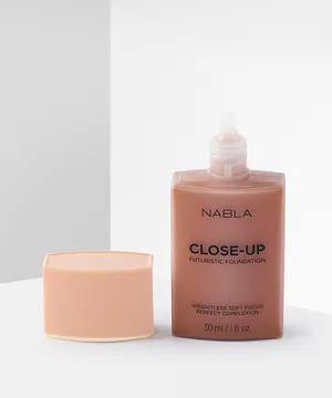 NABLA Close Up Futuristic Foundation