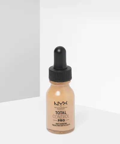 NYX Professional Makeup - Total Control Pro Drop Foundation
