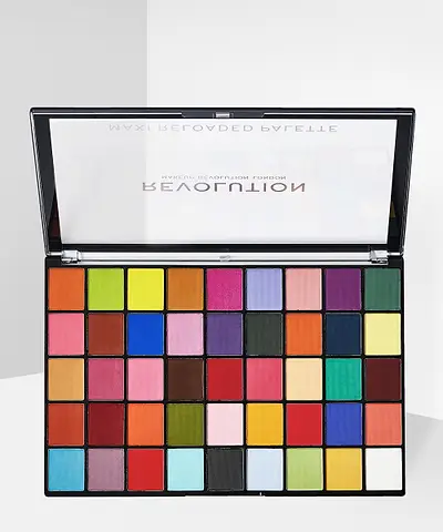 Makeup Revolution - Maxi Reloaded Palette Monster Mattes