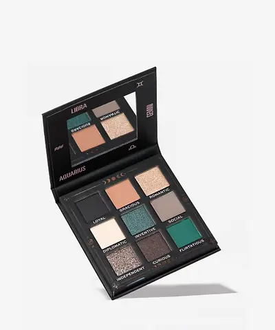 Makeup Revolution - Fantasy Air Shadow Palette