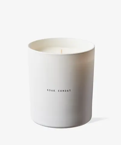 Soak Sunday - Cleo's Paradise Honey & Oat Scented Candle